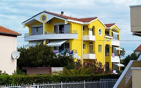 Apartments Danijela 1