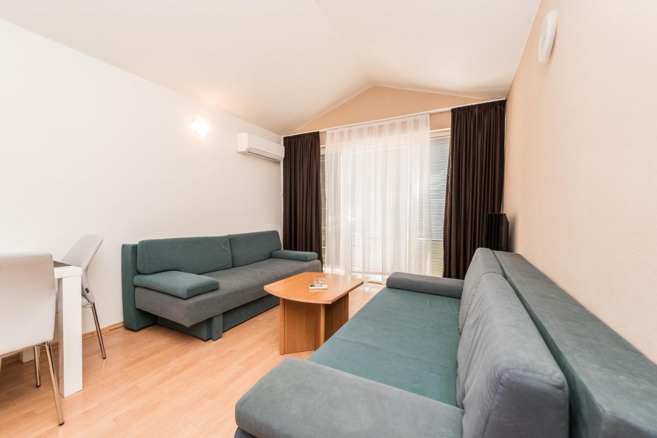 Apartments Danijela 1 Sukošan Extérieur photo
